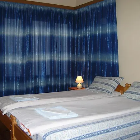 Guest Zelenka Veliko Tarnovo